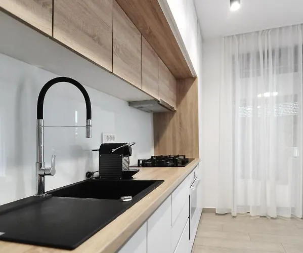 Готель El Cava *